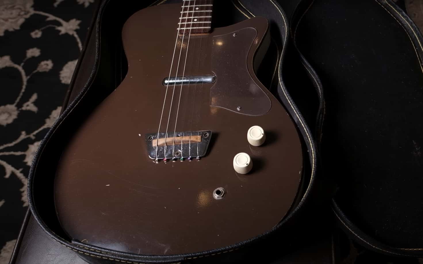 Silvertone Danelectro