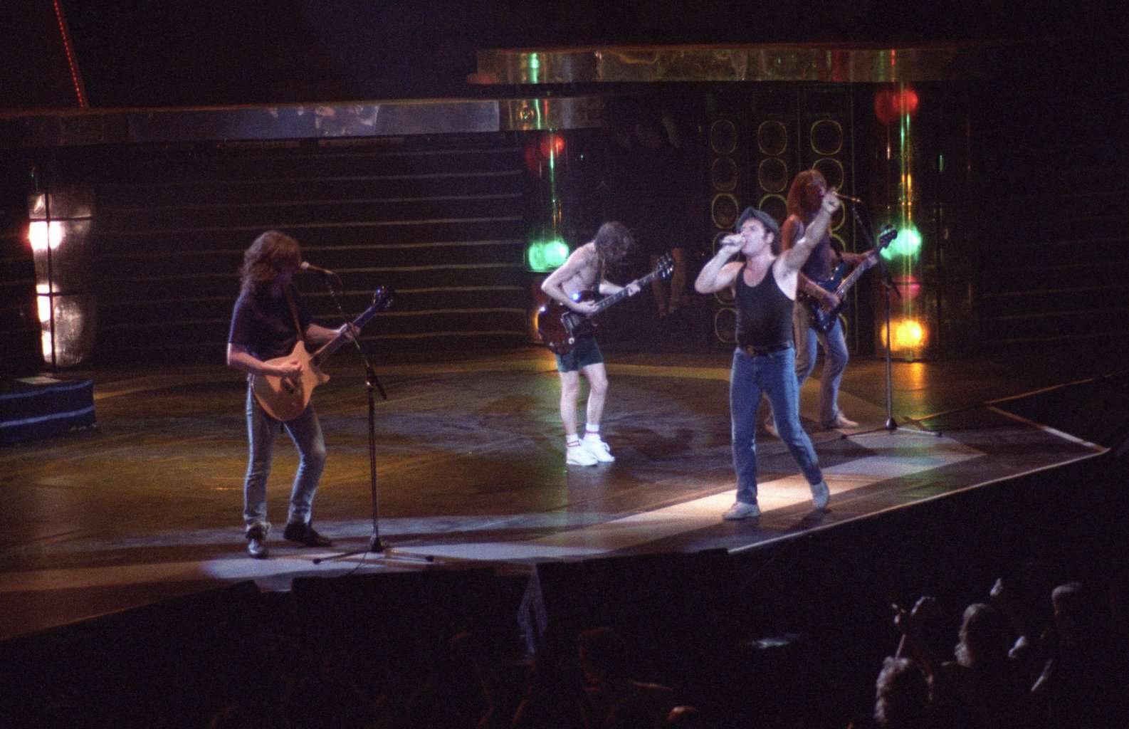 acdc in 1988