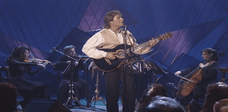 John Denver Guitar and Singing Style